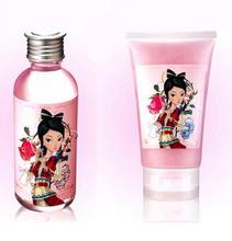 日月晶采货源化妆品批发全攻略 渠道、优势与注意事项