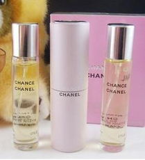 化妆品批发的市场机遇与经营策略